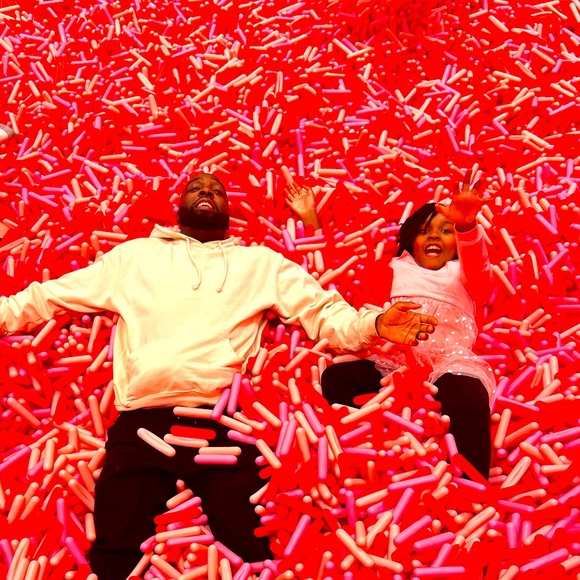 Meet your Posher, Dj - Picture 1 of 3